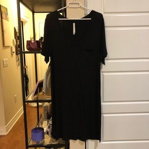 Babaton Knee Length T-Shirt Dress